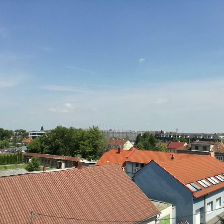 Ambiente Apartment Dunajska Streda Exterior photo